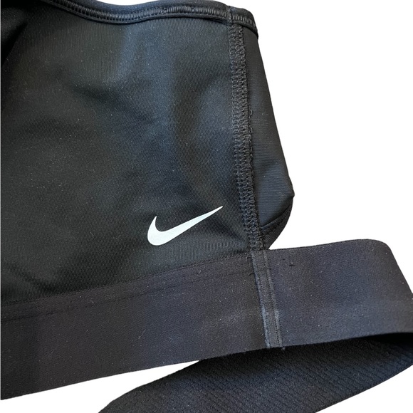 Nike Black Sports Bra Black with Stripes Size Large - Picture 10 of 11